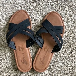 Seven7 sandals